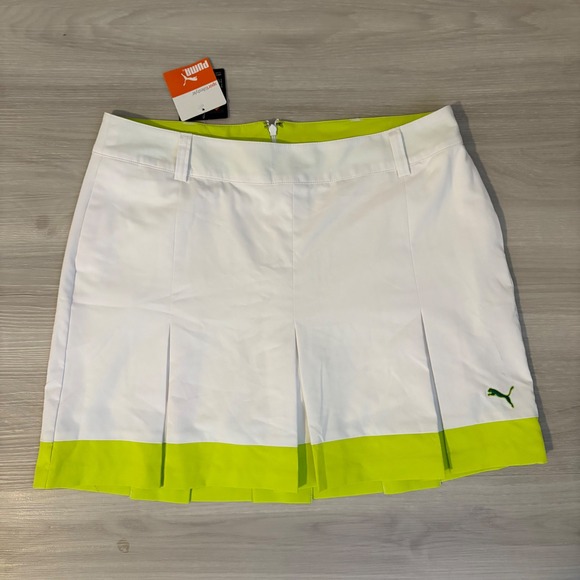 Puma Golf Skort Womens White Pleated Sport Lifestyle Size 12 Performance NWT - Picture 1 of 16